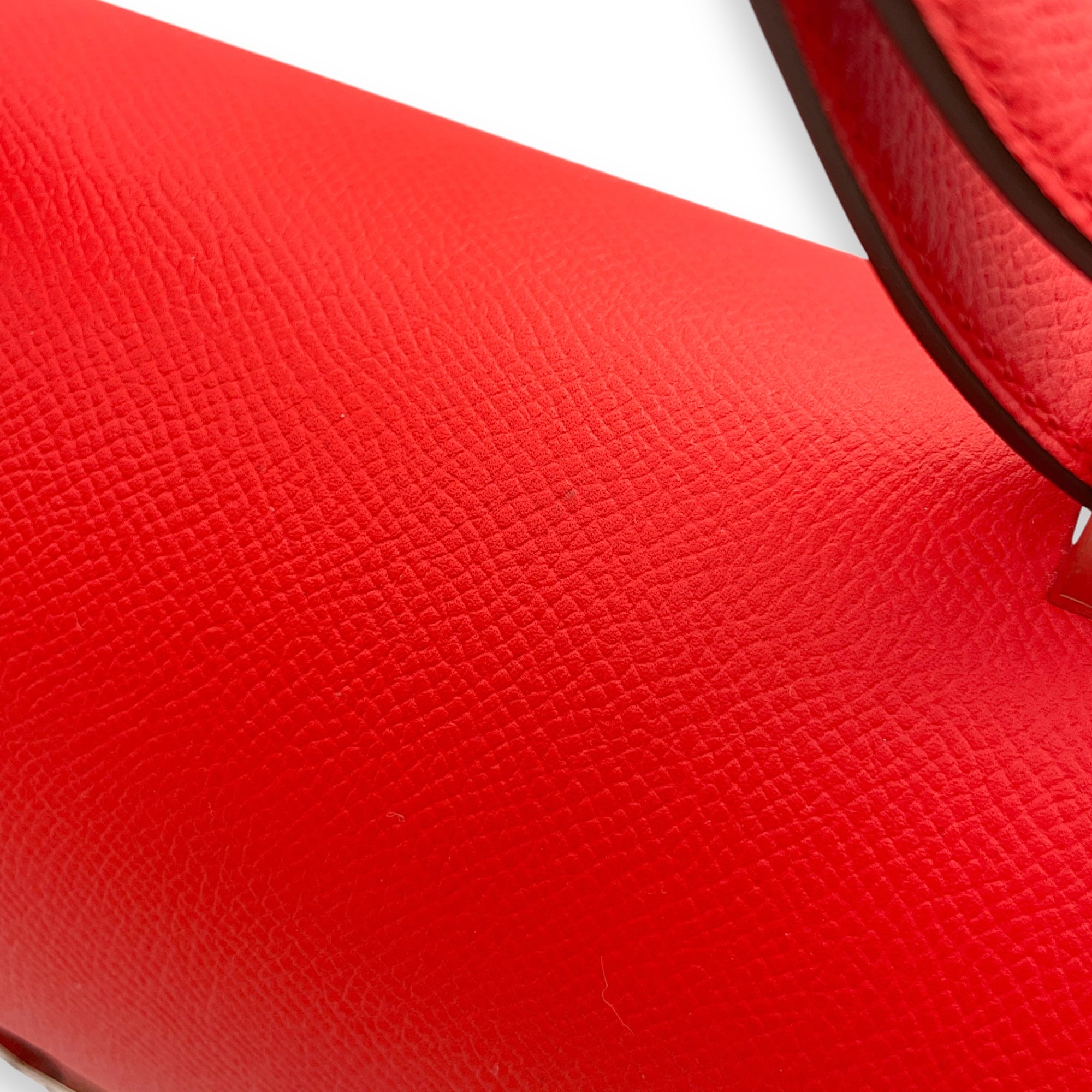 Constance 24 Rouge De Coeur in Epsom, Enamel hardware