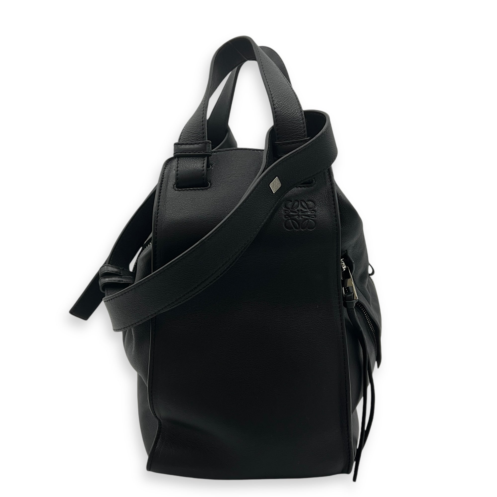 Hammock Medium Black Top Handle Bag in Calfskin, Silver hardware