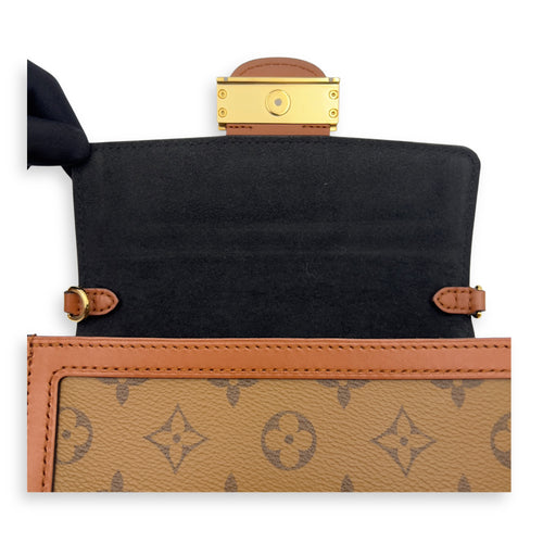 Louis Vuitton Dauphine Belt Bag Brown in Monogram Coated Canvas, Gold hardware_17