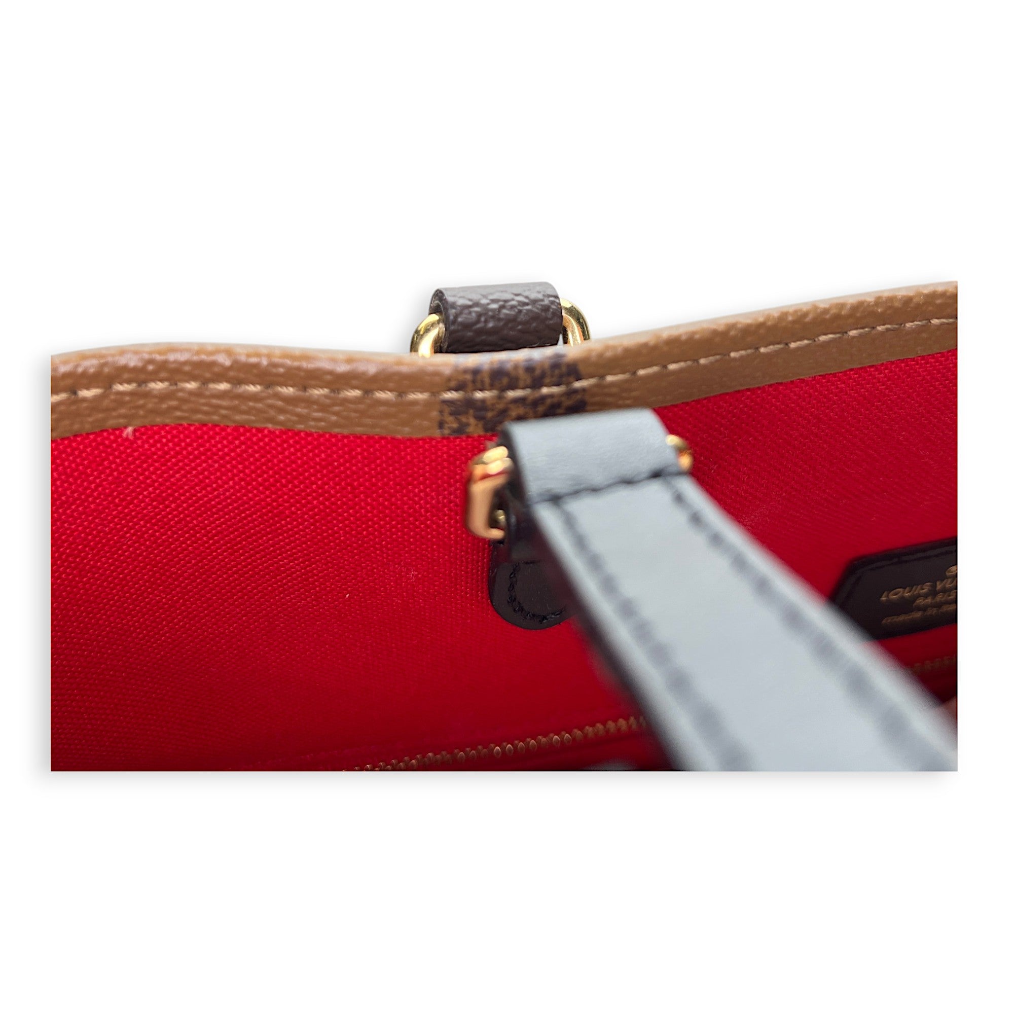 Louis Vuitton  Monogram OnTheGo GM Tote bag in Coated canvas, Gold Hardware_10