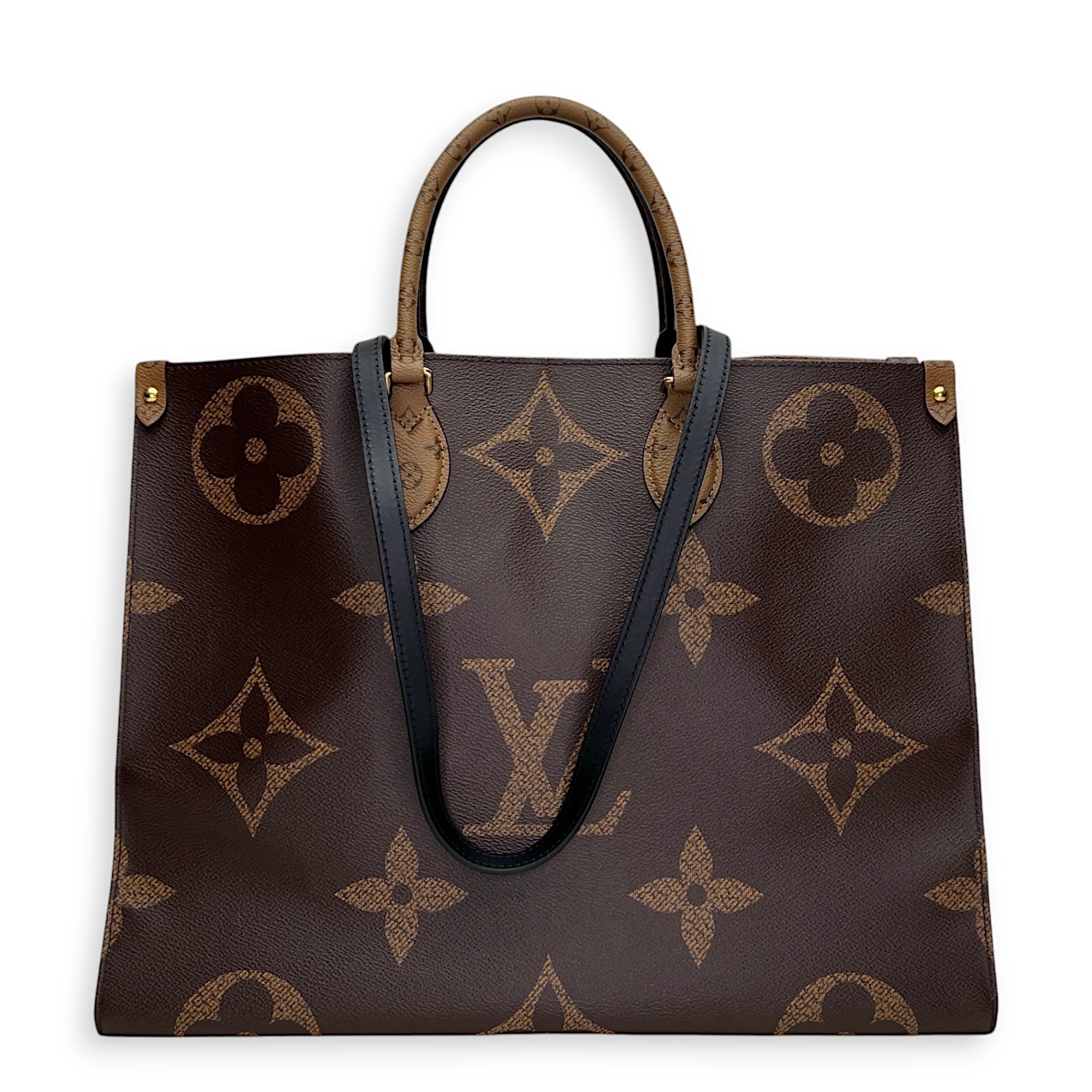Louis Vuitton  Monogram OnTheGo GM Tote bag in Coated canvas, Gold Hardware_15