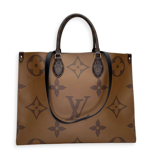 Louis Vuitton  Monogram OnTheGo GM Tote bag in Coated canvas, Gold Hardware_3