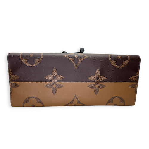 Louis Vuitton  Monogram OnTheGo GM Tote bag in Coated canvas, Gold Hardware_7