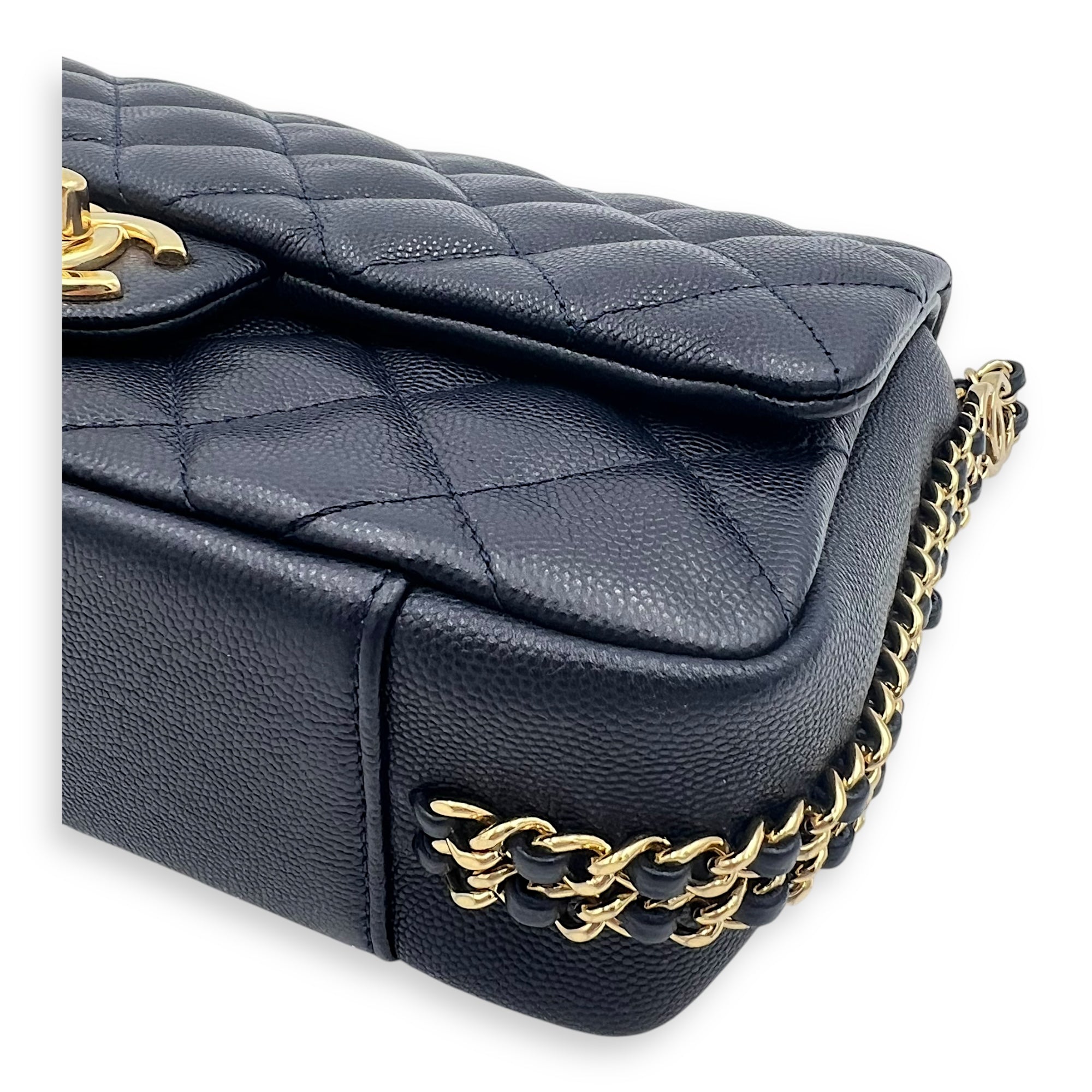 Chain Around Blue Crossbody Bag in Caviar Leather, Gold hardware