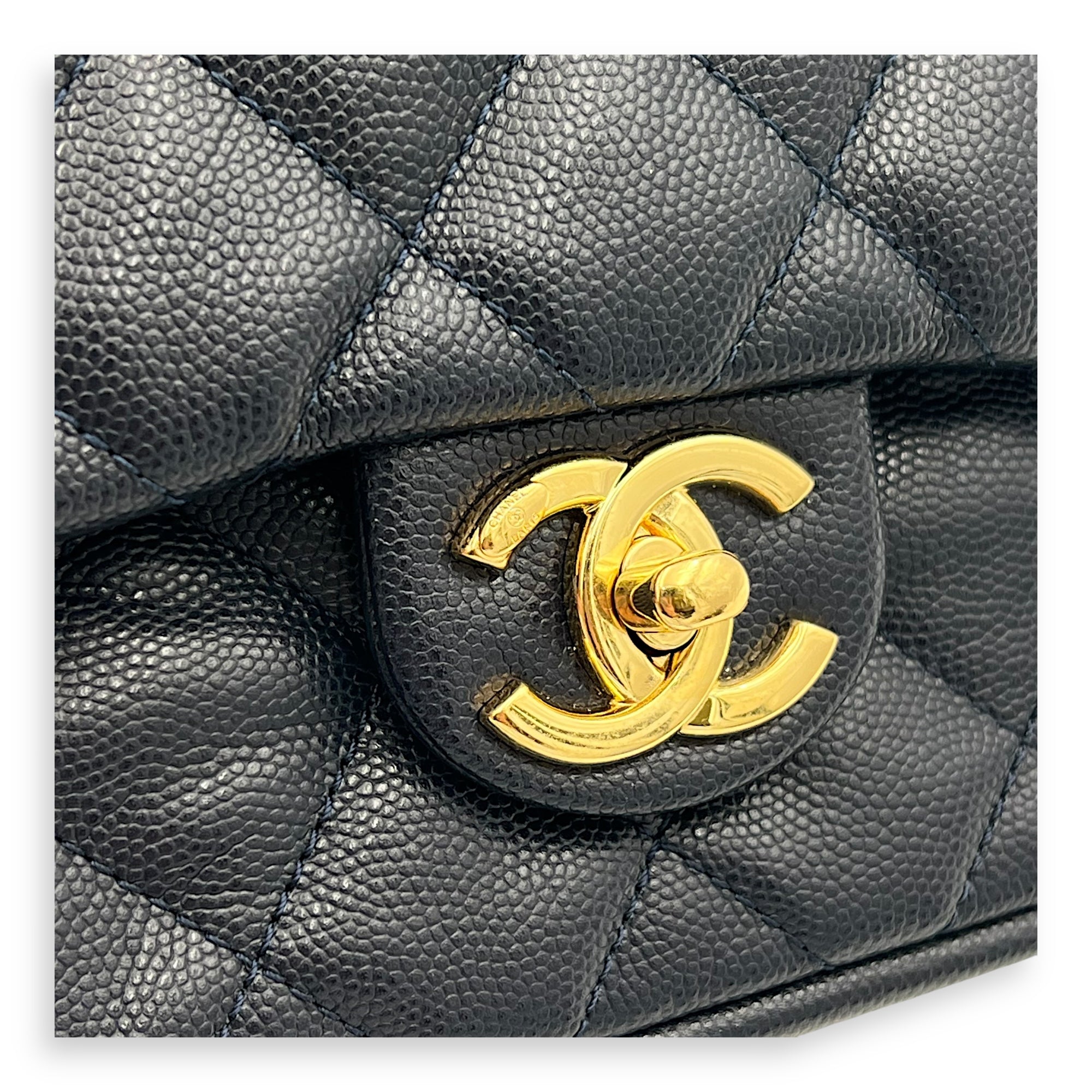 Chain Around Blue Crossbody Bag in Caviar Leather, Gold hardware