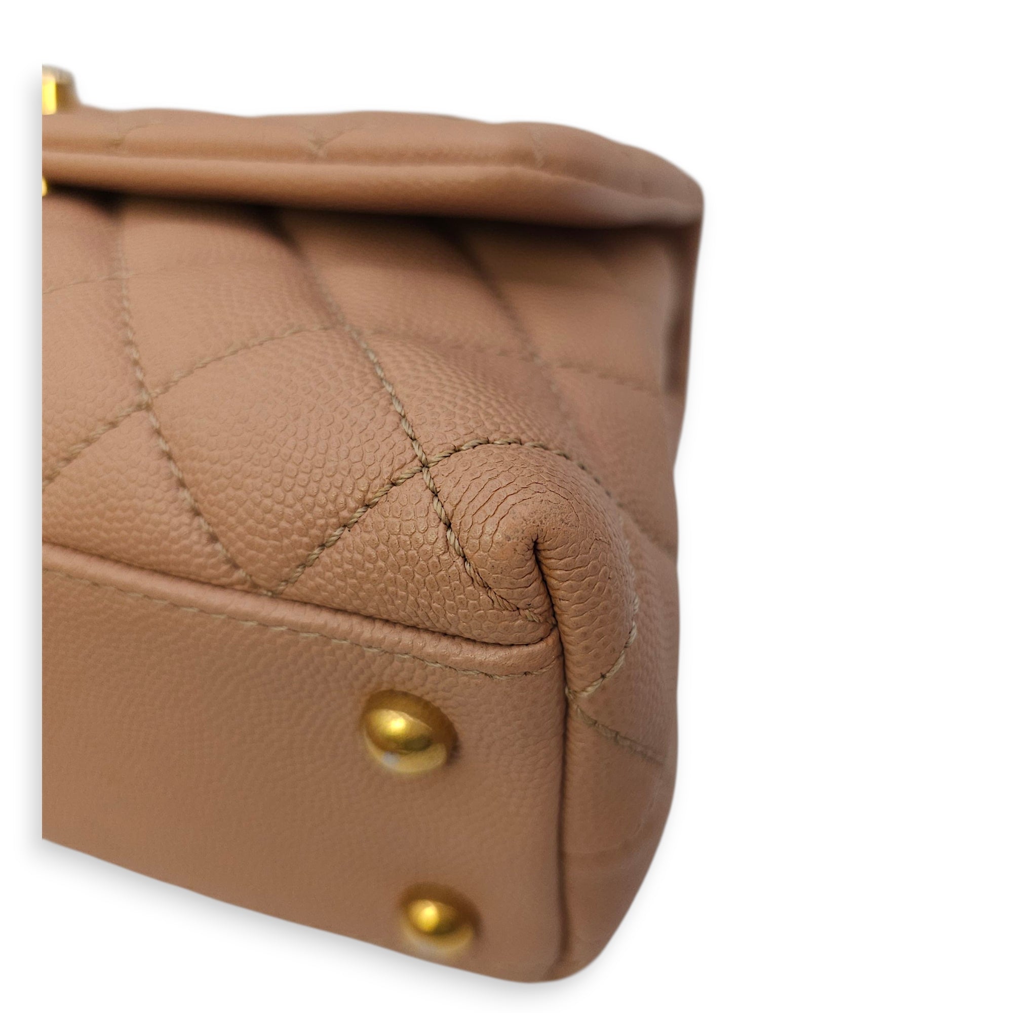 Quilted Coco Handle Small Beige Shoulder Bag in Caviar Leather, Gold hardware