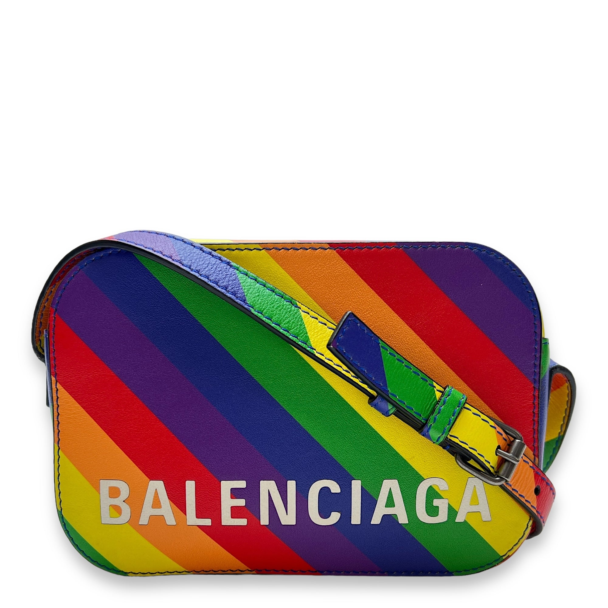 Balenciaga ville camera bag xs hotsell