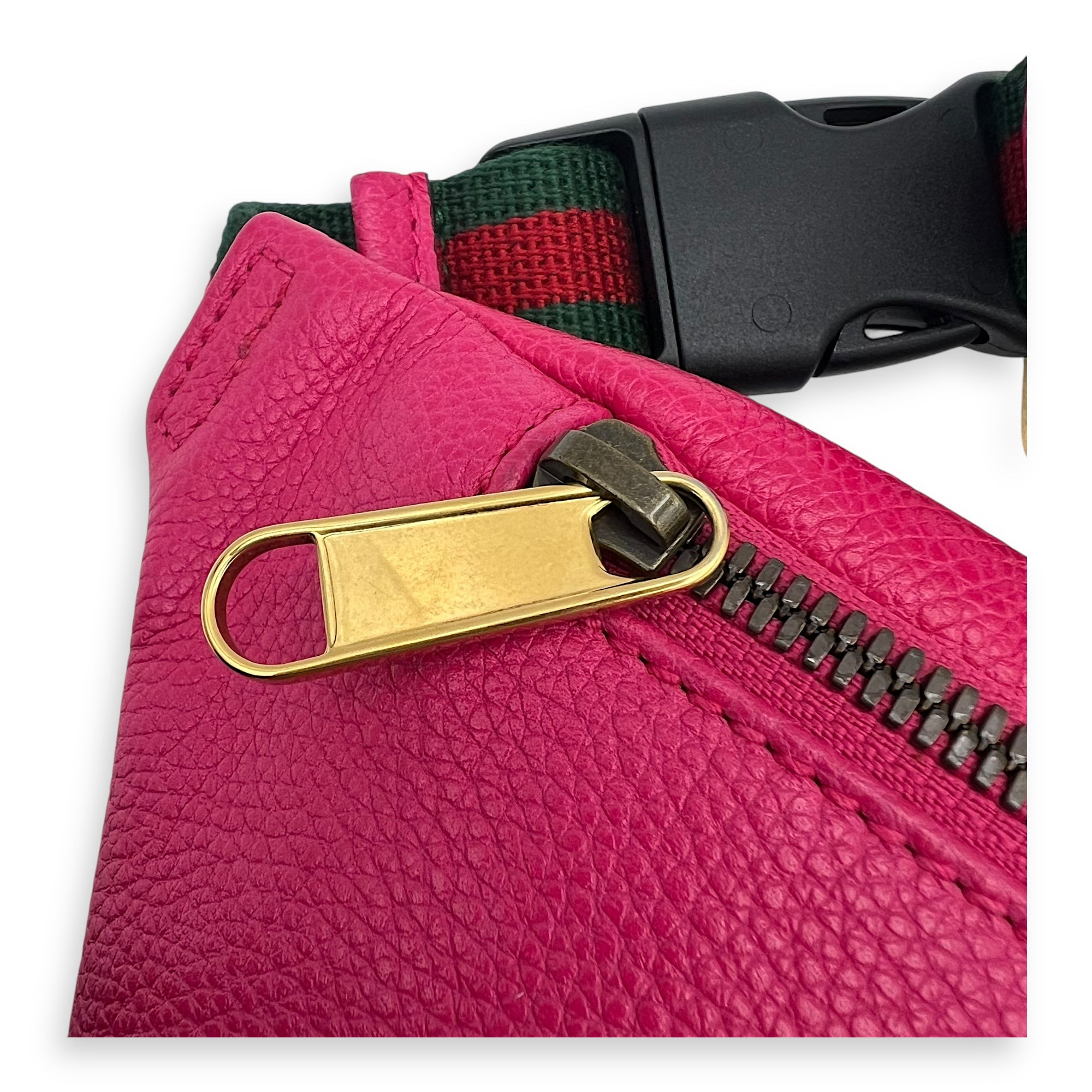 Gucci Logo Belt Bag Pink in Calfskin, Gold hardware_8