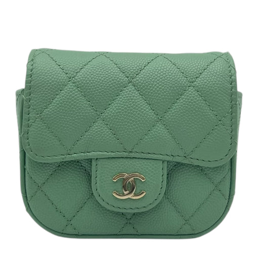 Chanel CC Green Card Wallet Crossbody in Caviar Leather, Gold hardware_1