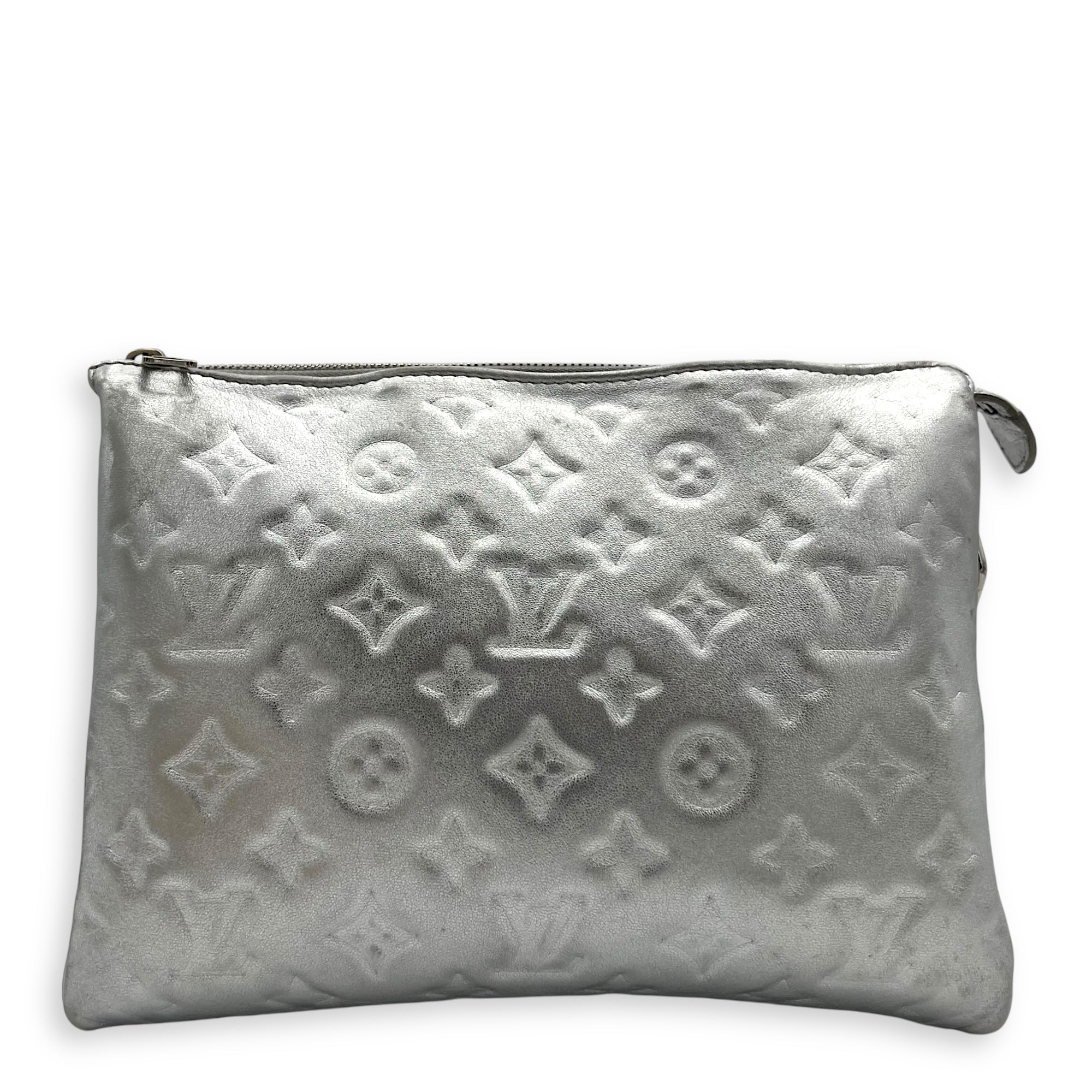 Louis Vuitton Coussin Shoulder Bag Silver in Lambskin, Silver hardware_1