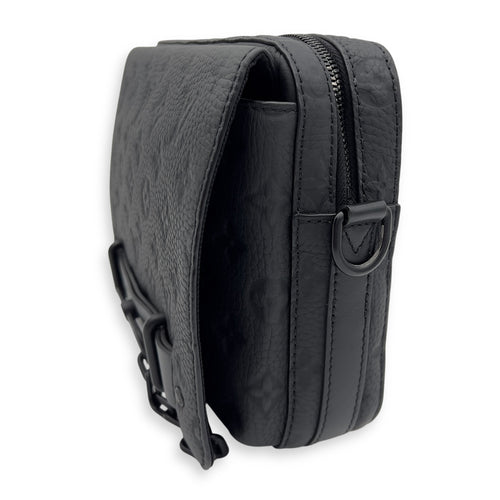 Louis Vuitton Steamer Crossbody Bag Black in Monogram Empreinte Leather, Lacquered Metal hardware_3