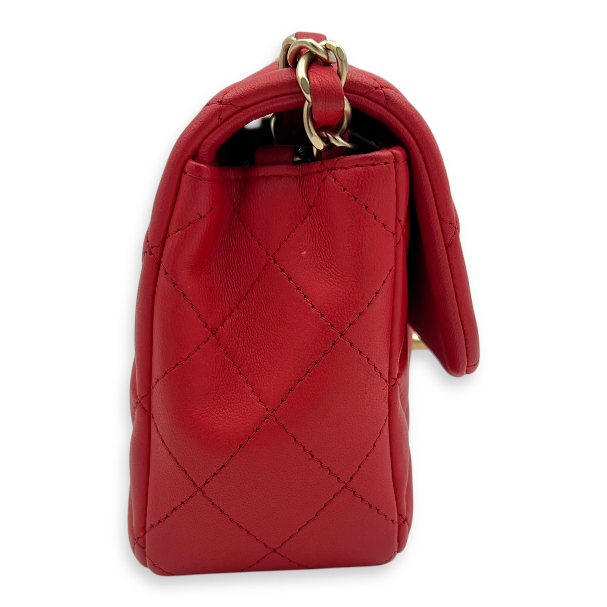 Chanel CC Rectangle  Shoulder Bag Red in Lambskin, Gold hardware_12