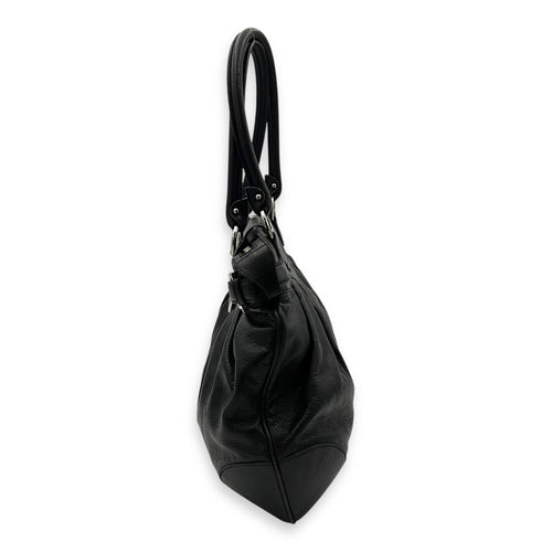 Salvatore Ferragamo Gancini Tote Bag Black in Calfskin, Silver hardware_4