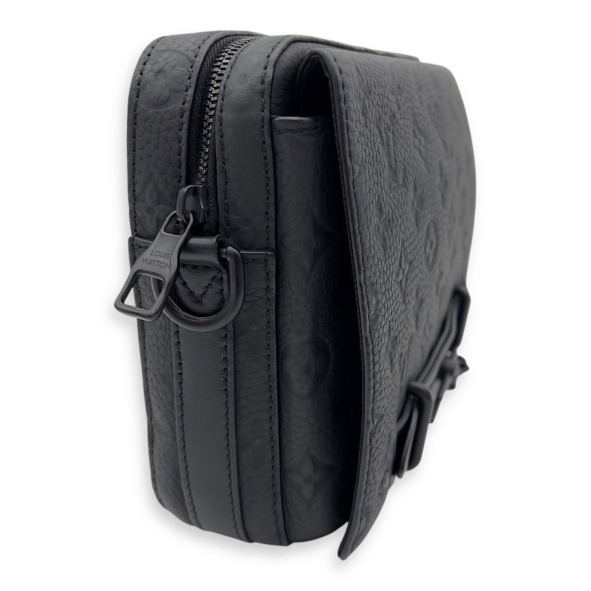 Louis Vuitton Steamer Crossbody Bag Black in Monogram Empreinte Leather, Lacquered Metal hardware_4