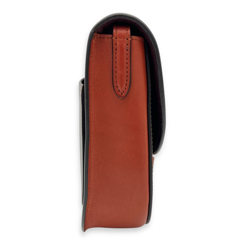 Celine Trotteur Crossbody Bag Red in Calfskin, Gold hardware_10