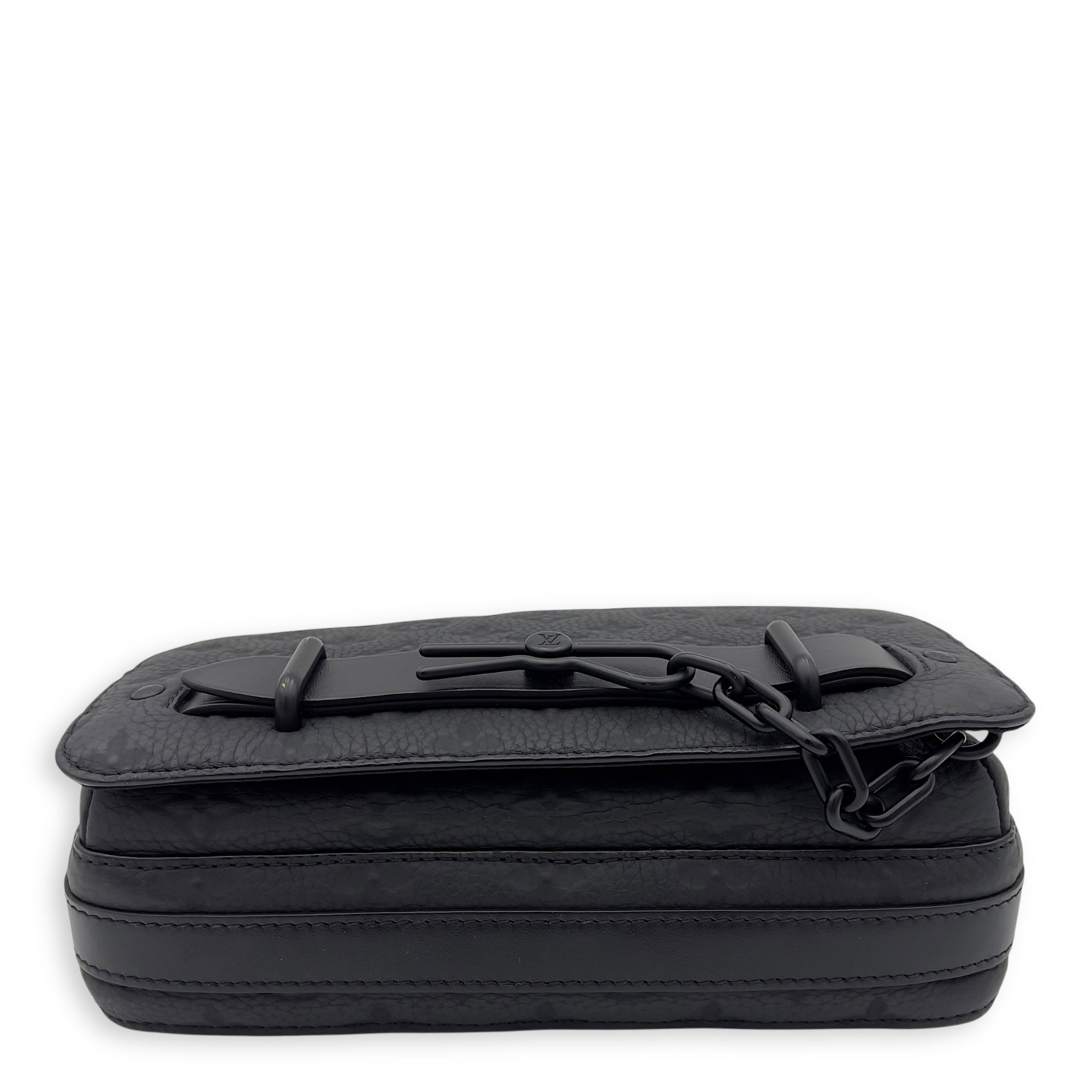 Louis Vuitton Steamer Crossbody Bag Black in Monogram Empreinte Leather, Lacquered Metal hardware_7