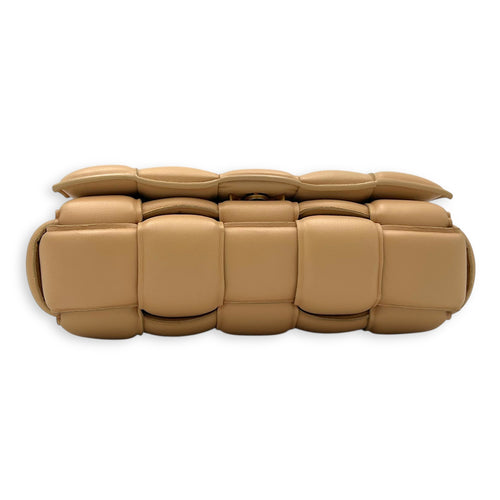 Bottega Veneta Cassette Shoulder Bag Beige in Lambskin, Gold hardware_5