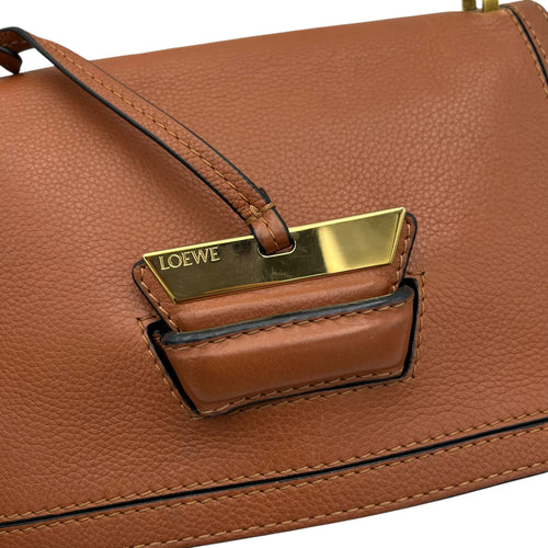 Loewe Barcelona Crossbody Bag Brown in Calfskin, Gold hardware_10