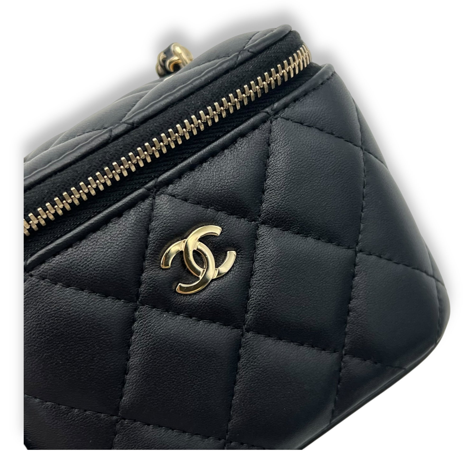 Chanel Vanity Crossbody Bag Black in Lambskin, Gold hardware_6