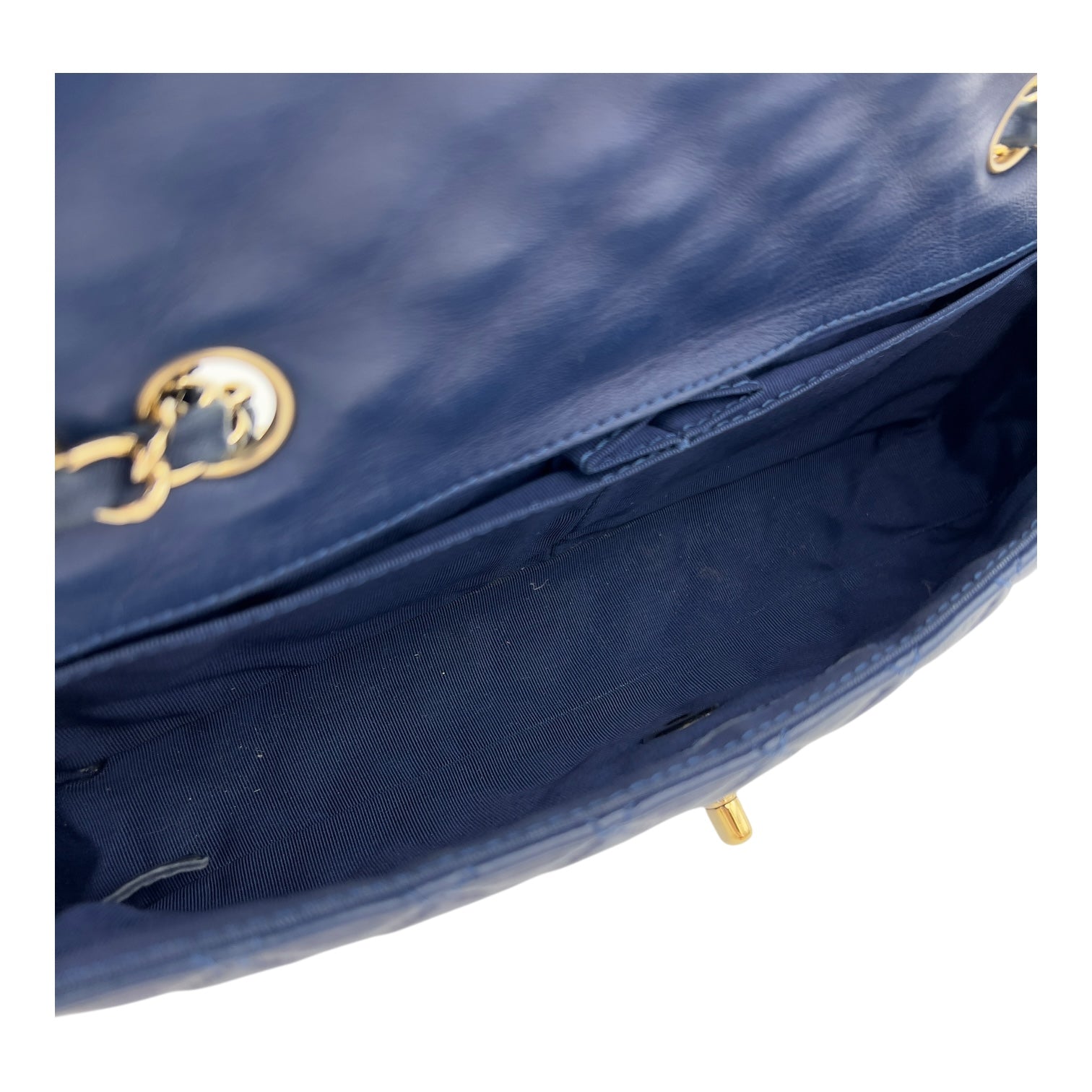 Chanel Valentine Charm Blue Shoulder Bag in Lambskin, Gold hardware_7