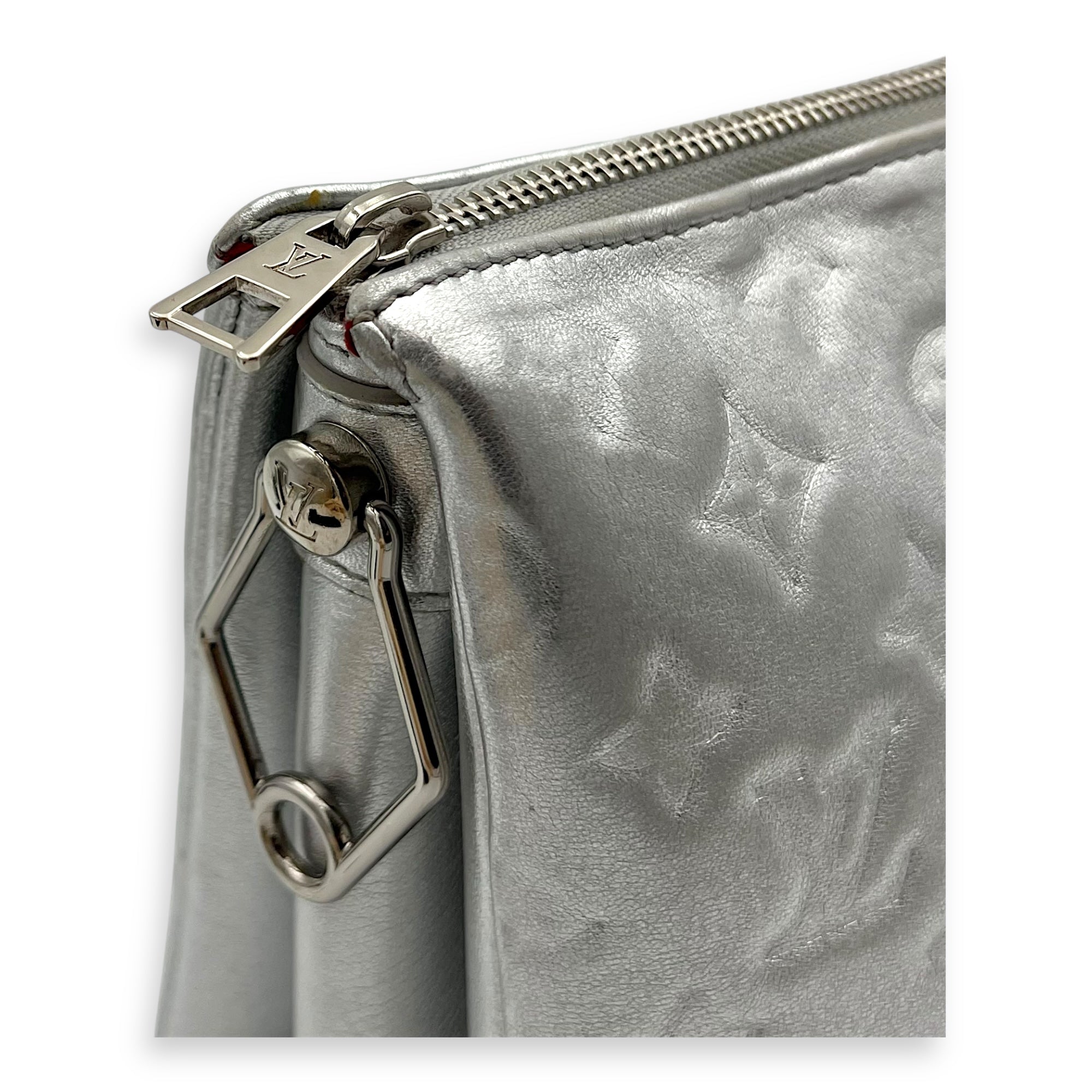 Louis Vuitton Coussin Shoulder Bag Silver in Lambskin, Silver hardware_7