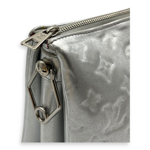 Louis Vuitton Coussin Shoulder Bag Silver in Lambskin, Silver hardware_7