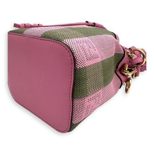 Fendi Mon Tresor Mini Pink Bucket Bag in Raffia, Gold hardware_8