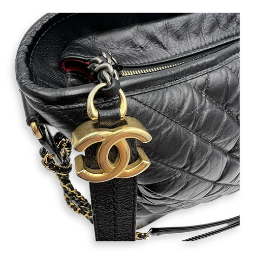 Chanel Gabrielle Shoulder Bag Large Black in Calfskin, Mixed hardware_8