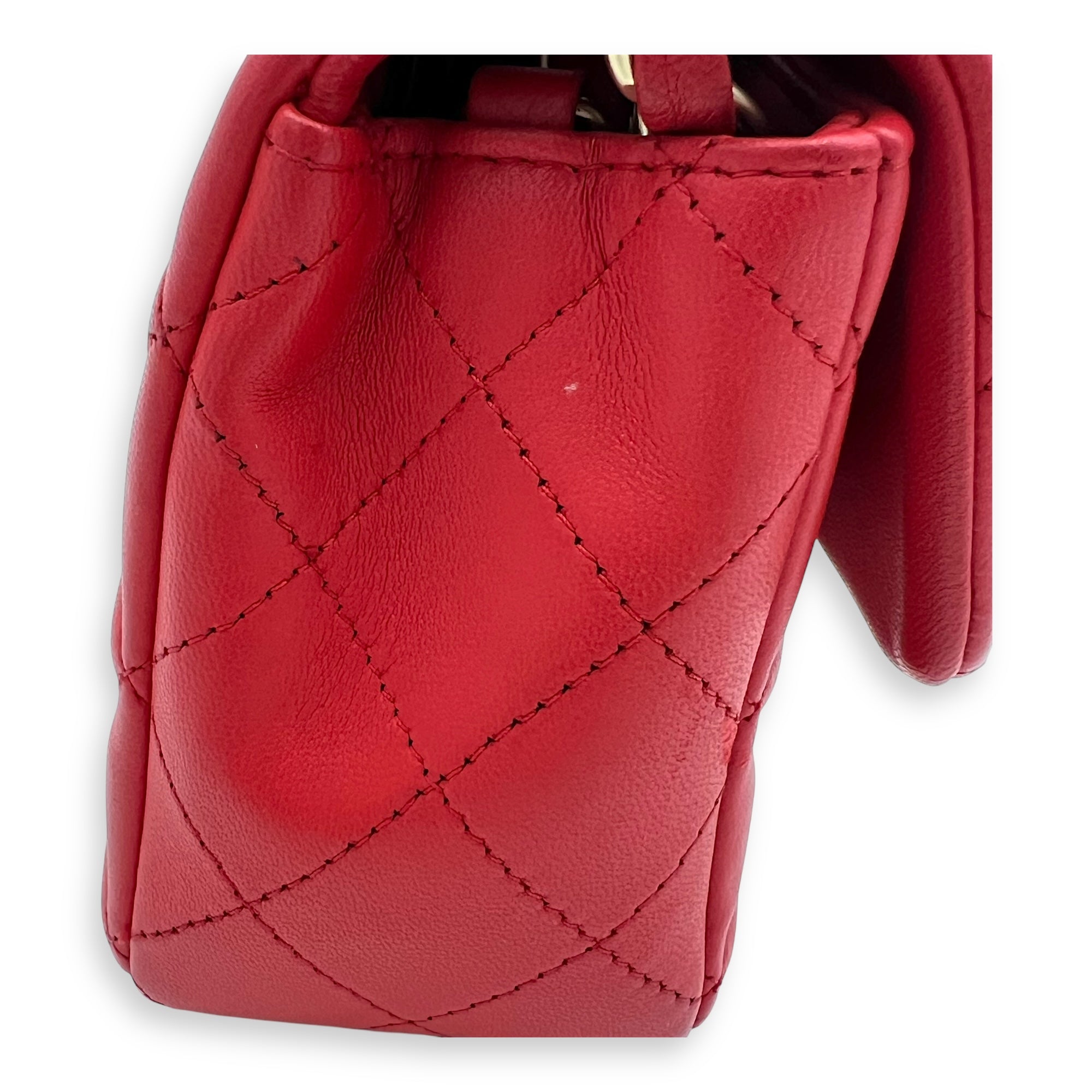 Chanel CC Rectangle  Shoulder Bag Red in Lambskin, Gold hardware_9