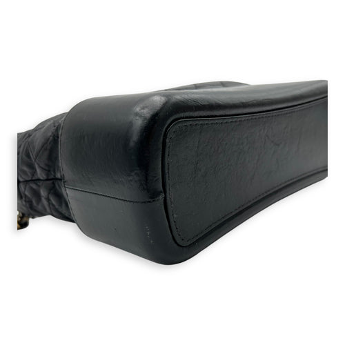 Chanel Gabrielle Medium Black Shoulder Bag in Calfskin, Mixed hardware_8