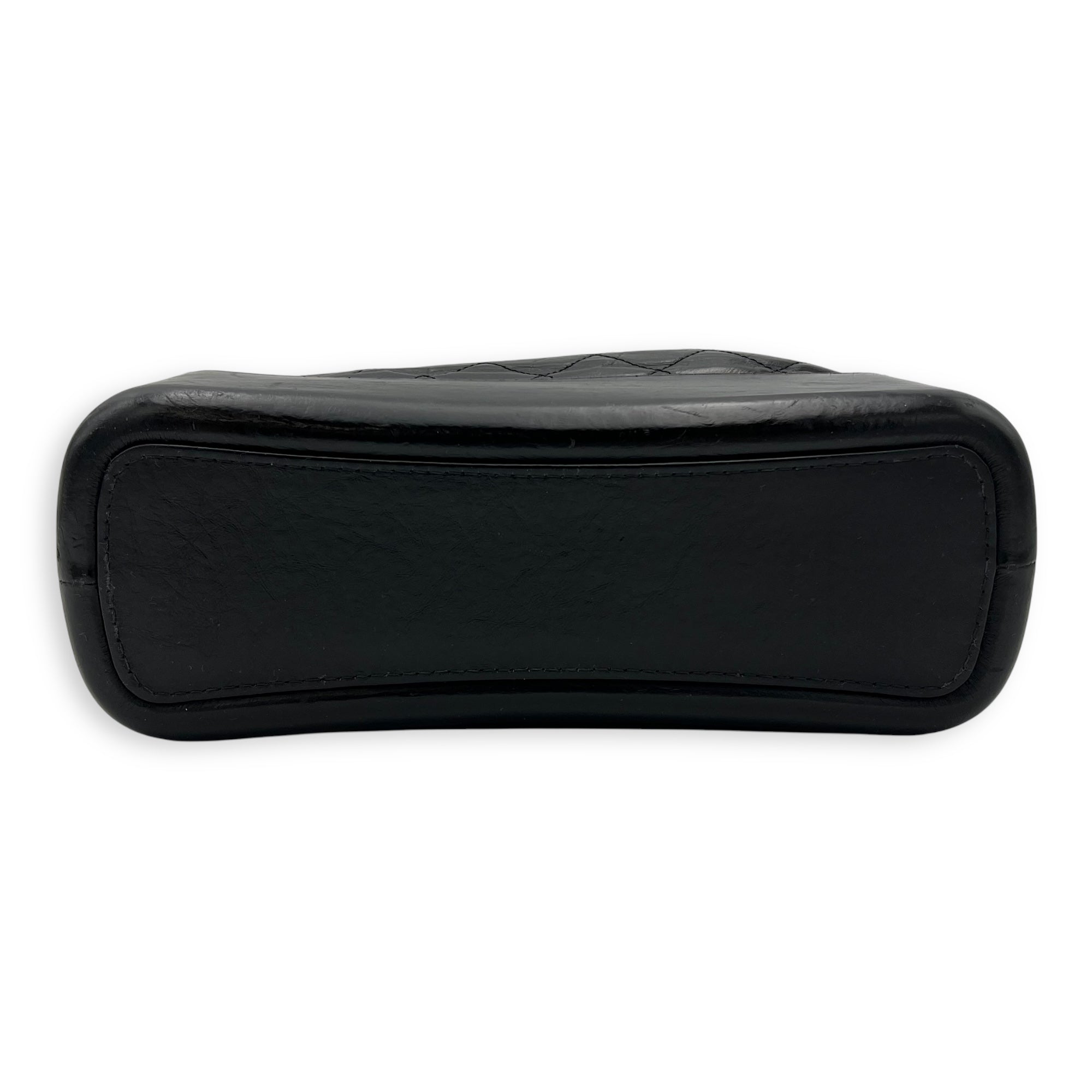 Chanel Gabrielle Medium Black Shoulder Bag in Calfskin, Mixed hardware_5