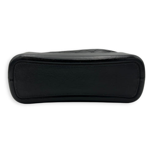 Chanel Gabrielle Medium Black Shoulder Bag in Calfskin, Mixed hardware_5