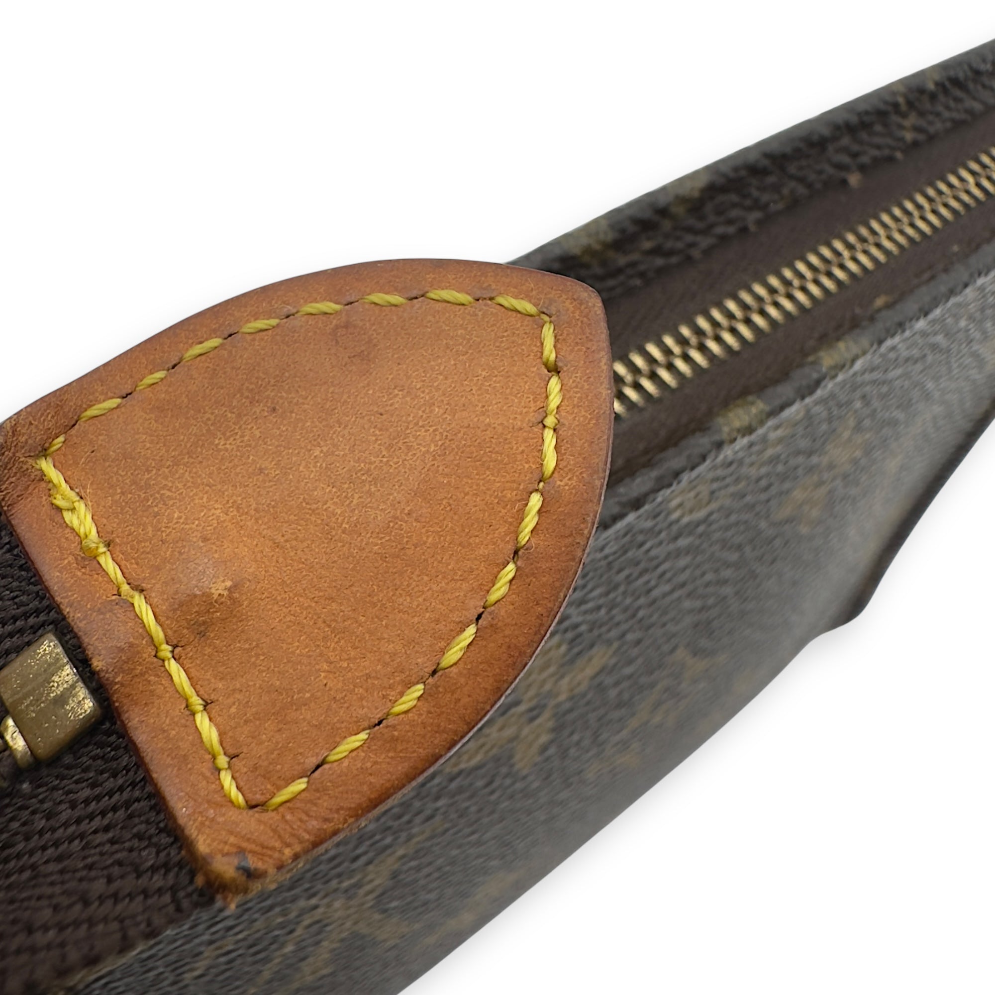 Louis Vuitton Pochette Pouch 15 Brown in Monogram Coated Canvas, Gold hardware_11