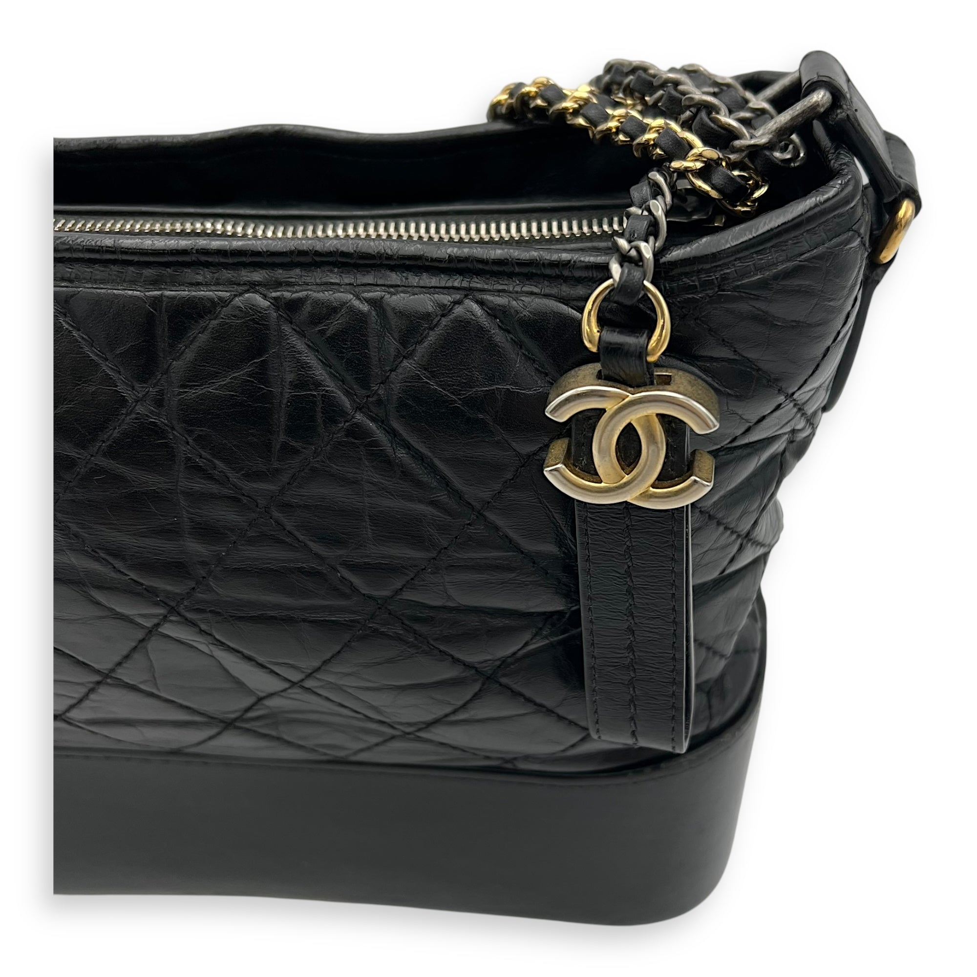 Chanel Gabrielle Medium Black Shoulder Bag in Calfskin, Mixed hardware_7