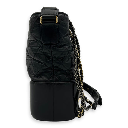 Chanel Gabrielle Medium Black Shoulder Bag in Calfskin, Mixed hardware_3