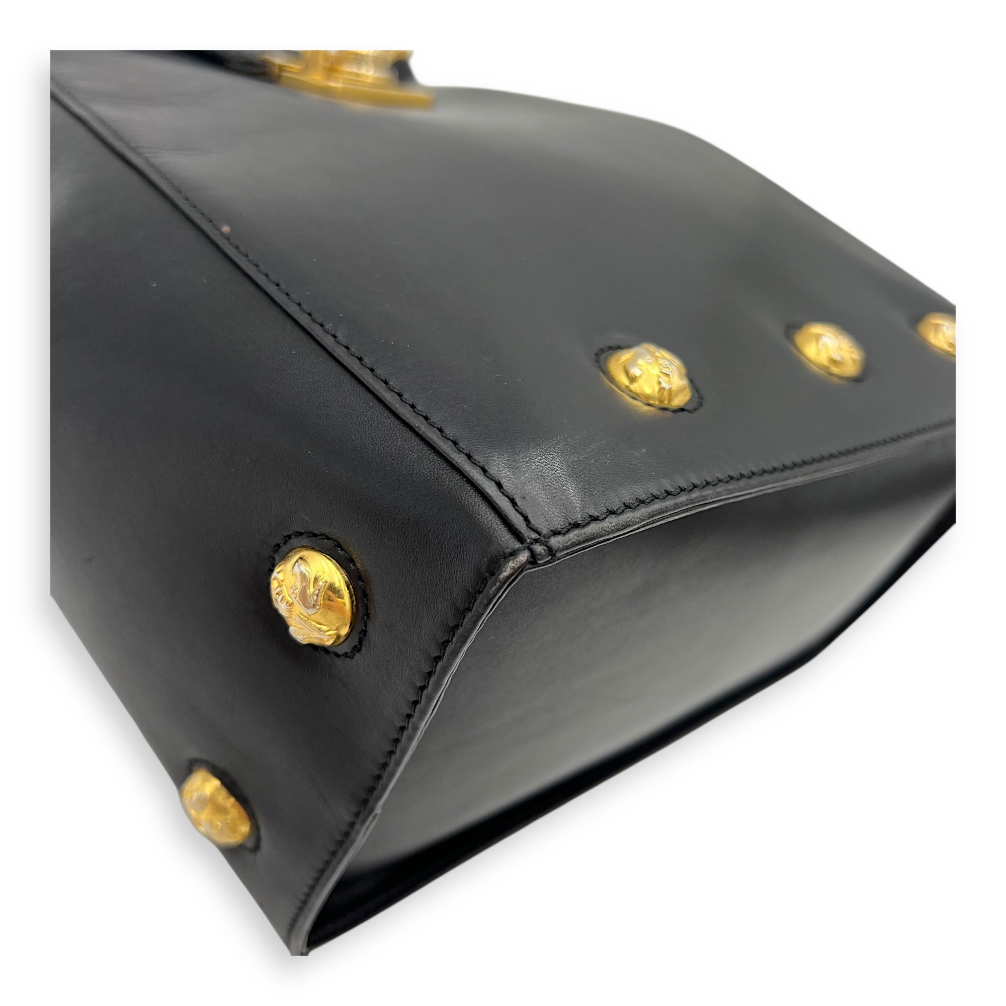Salvatore Ferragamo Gancini Shoulder Bag Black in Calfskin, Gold hardware_9