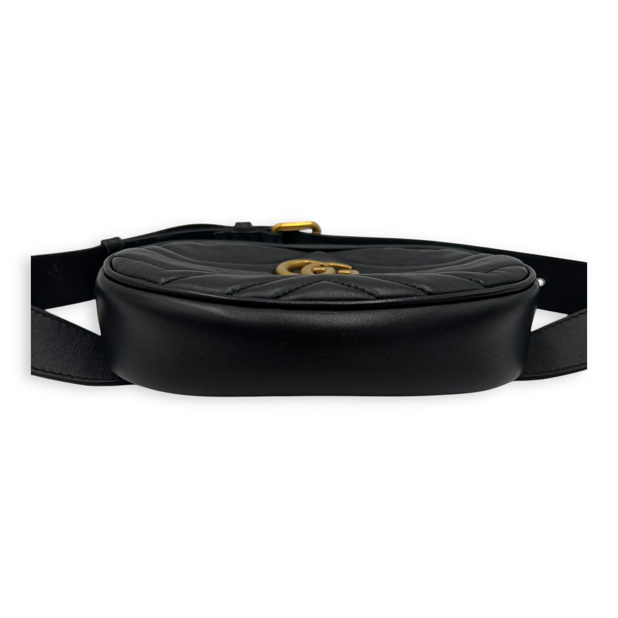 Gucci GG Marmont Belt Bag Black in Calfskin, Gold hardware_6