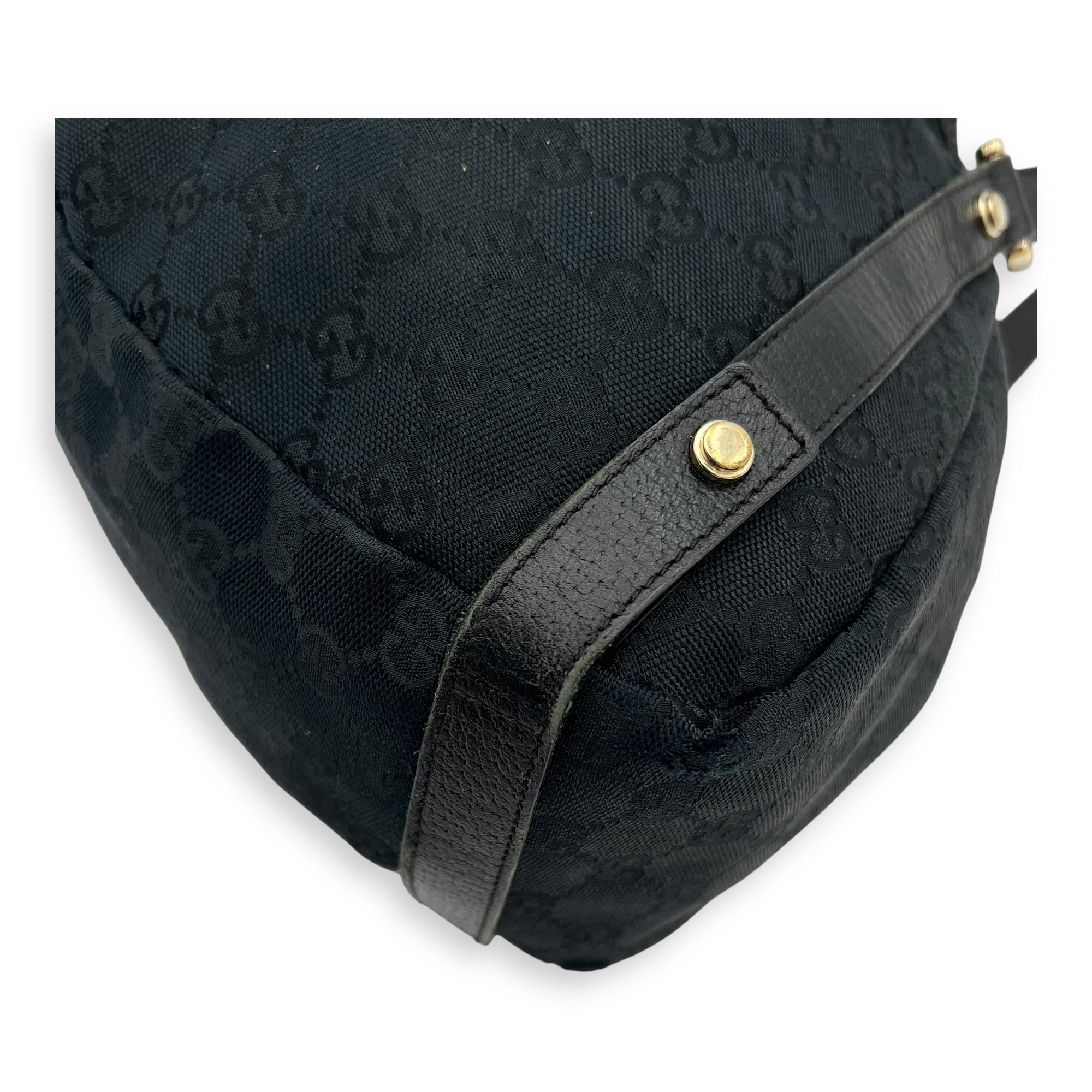 Gucci GG Shoulder Bag Black in Canvas, Gold hardware_10