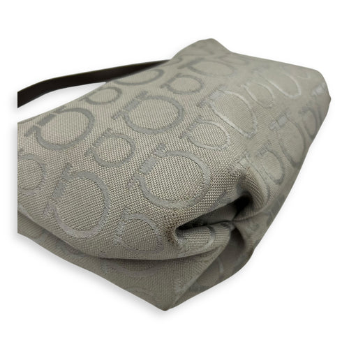 Salvatore Ferragamo Gancini Shoulder Bag White in Canvas, Silver hardware_7