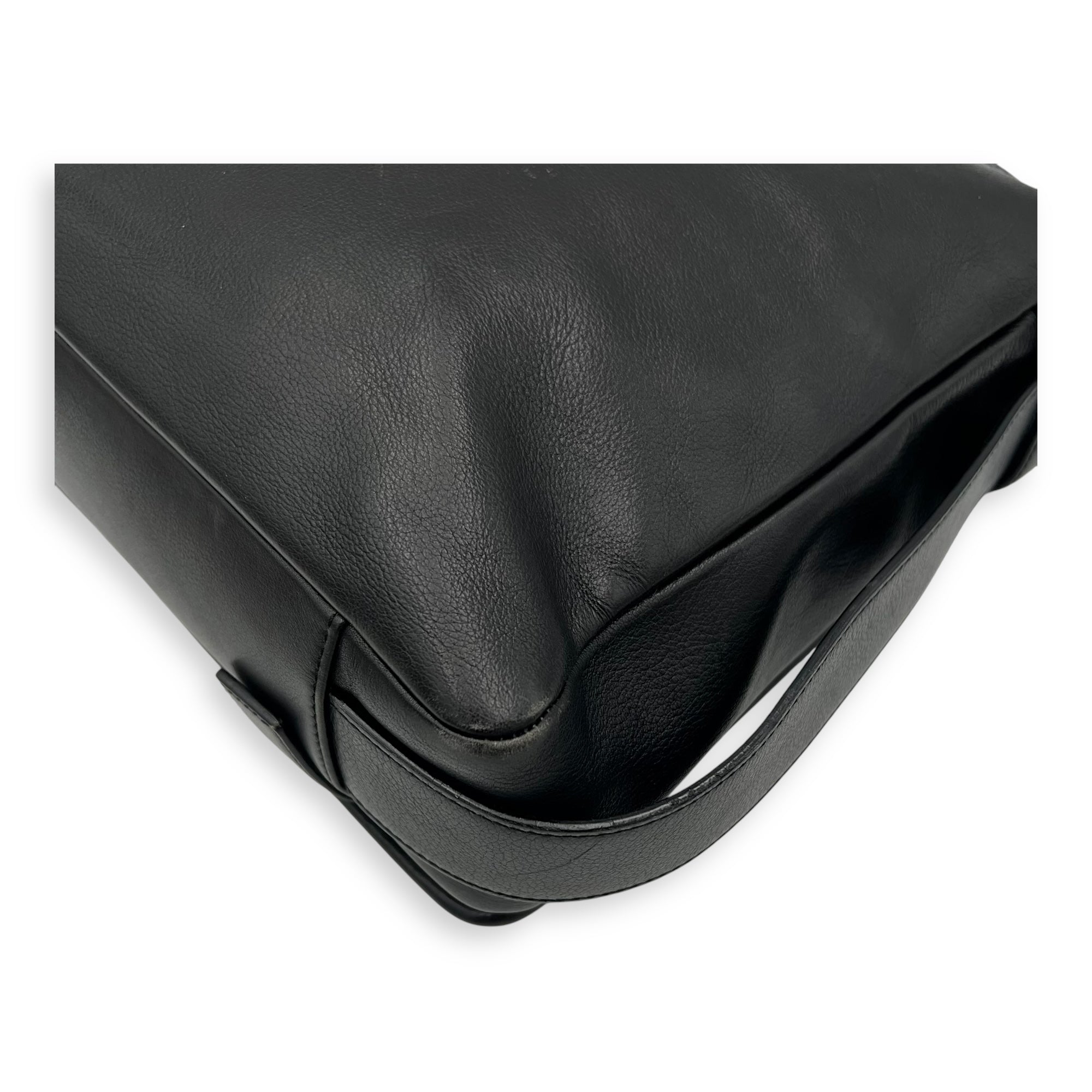 Loewe Vintage Crossbody Bag Black in Calfskin, Silver hardware_14