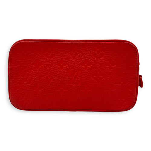 Louis Vuitton Pochette Volga Red Crossbody Bag in Taurillon Leather, Silver hardware_2