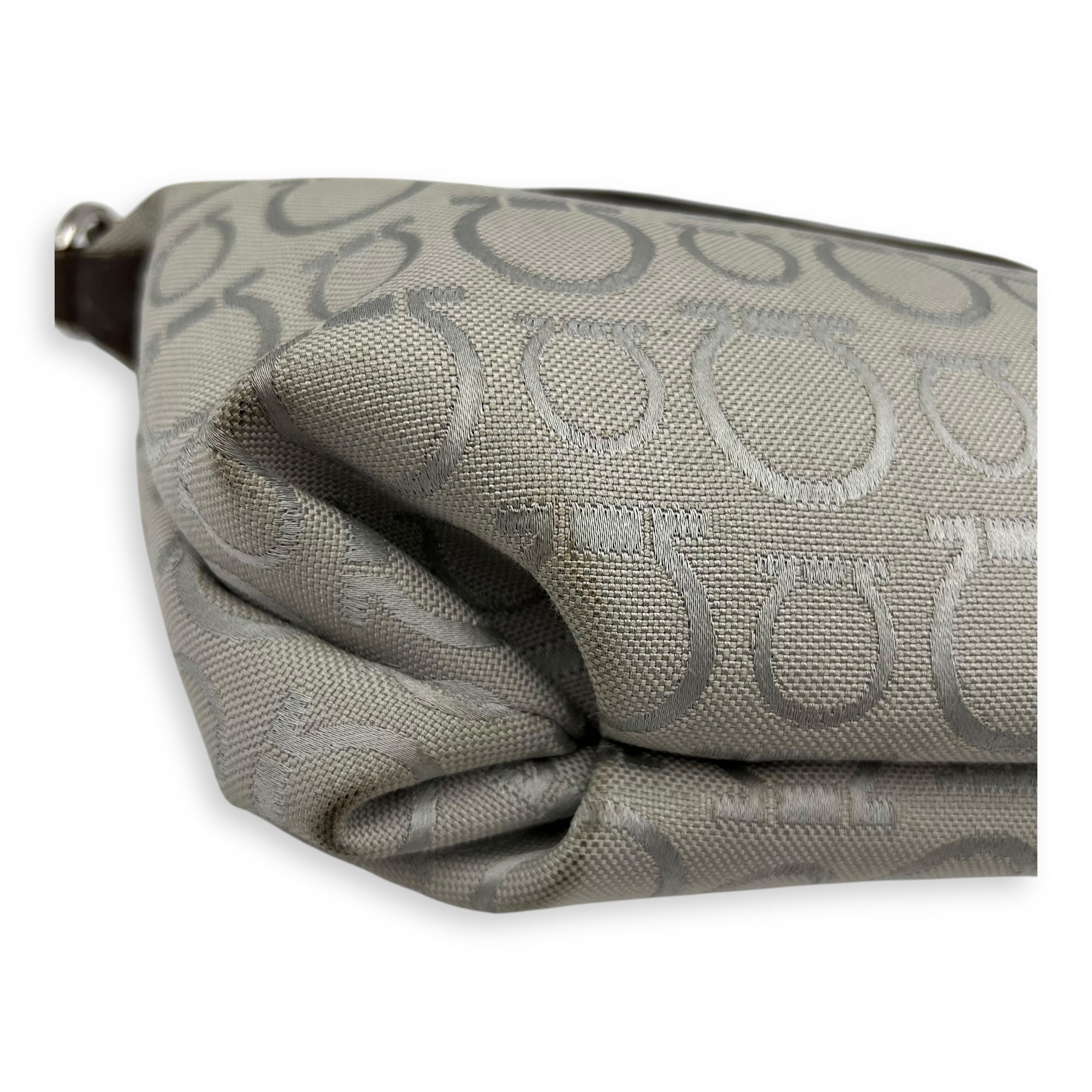 Salvatore Ferragamo Gancini Shoulder Bag White in Canvas, Silver hardware_9