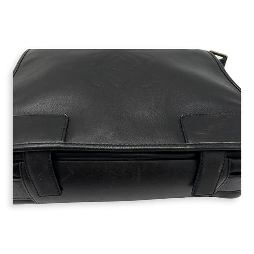 Loewe Vintage Crossbody Bag Black in Calfskin, Silver hardware_13