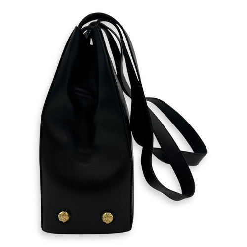 Salvatore Ferragamo Gancini Shoulder Bag Black in Calfskin, Gold hardware_4