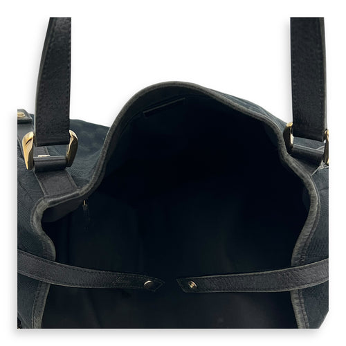 Gucci GG Shoulder Bag Black in Canvas, Gold hardware_8