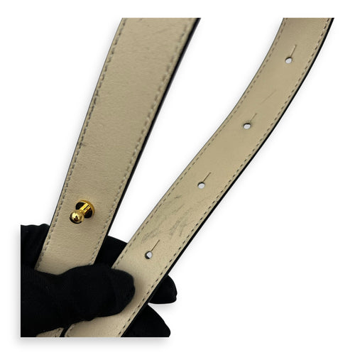 Loewe Hammock Small Beige Shoulder Bag in Calfskin, Gold hardware_17