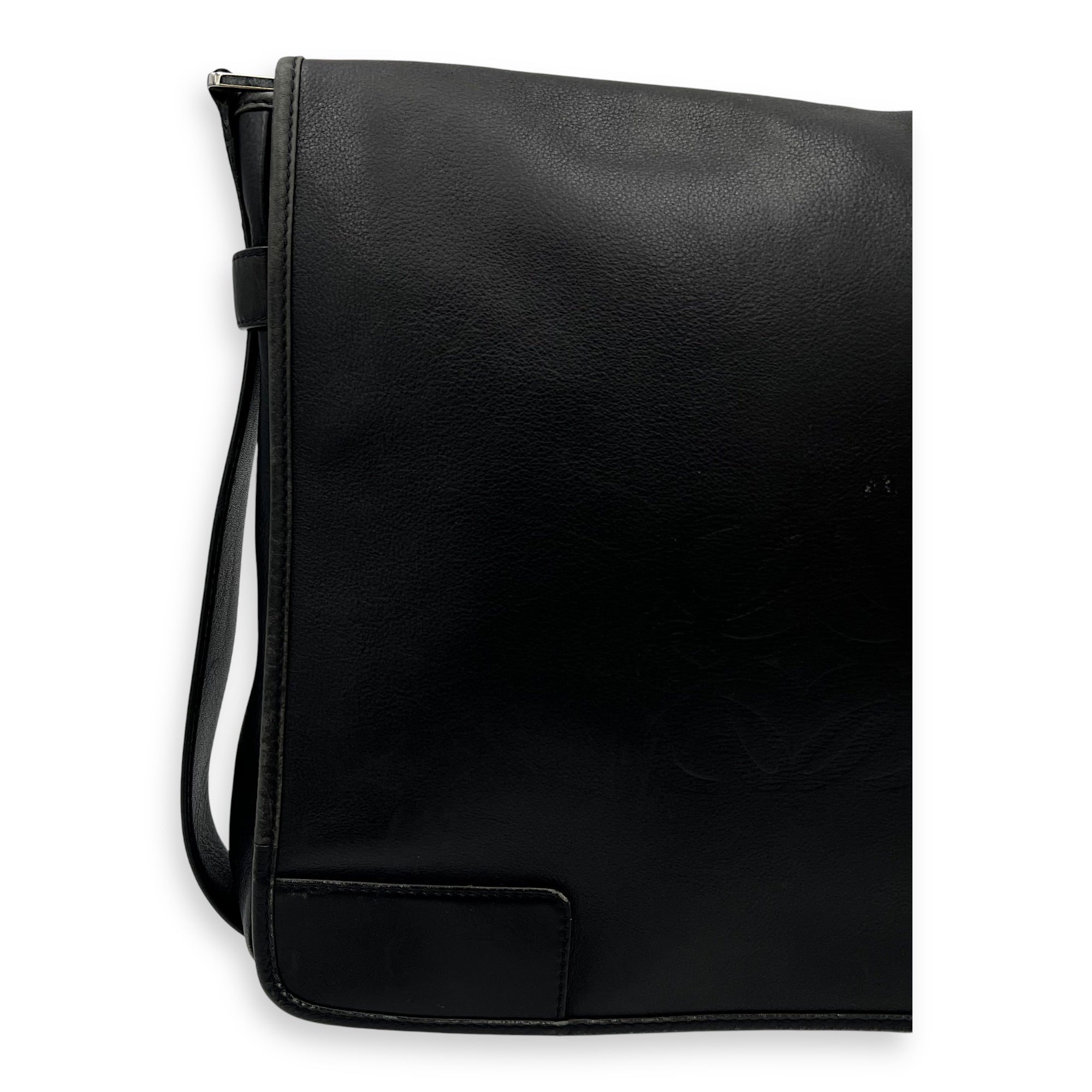 Loewe Vintage Crossbody Bag Black in Calfskin, Silver hardware_8