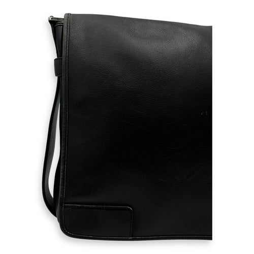 Loewe Vintage Crossbody Bag Black in Calfskin, Silver hardware_8