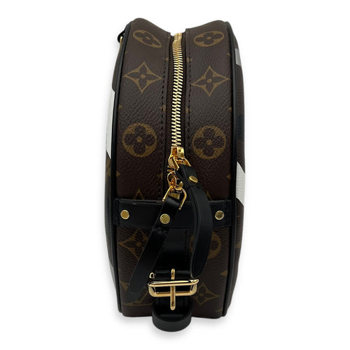 Louis Vuitton X LOL Boite Chapeau Souple MM Brown Crossbody Bag in Monogram Coated Canvas, Gold hardware_3