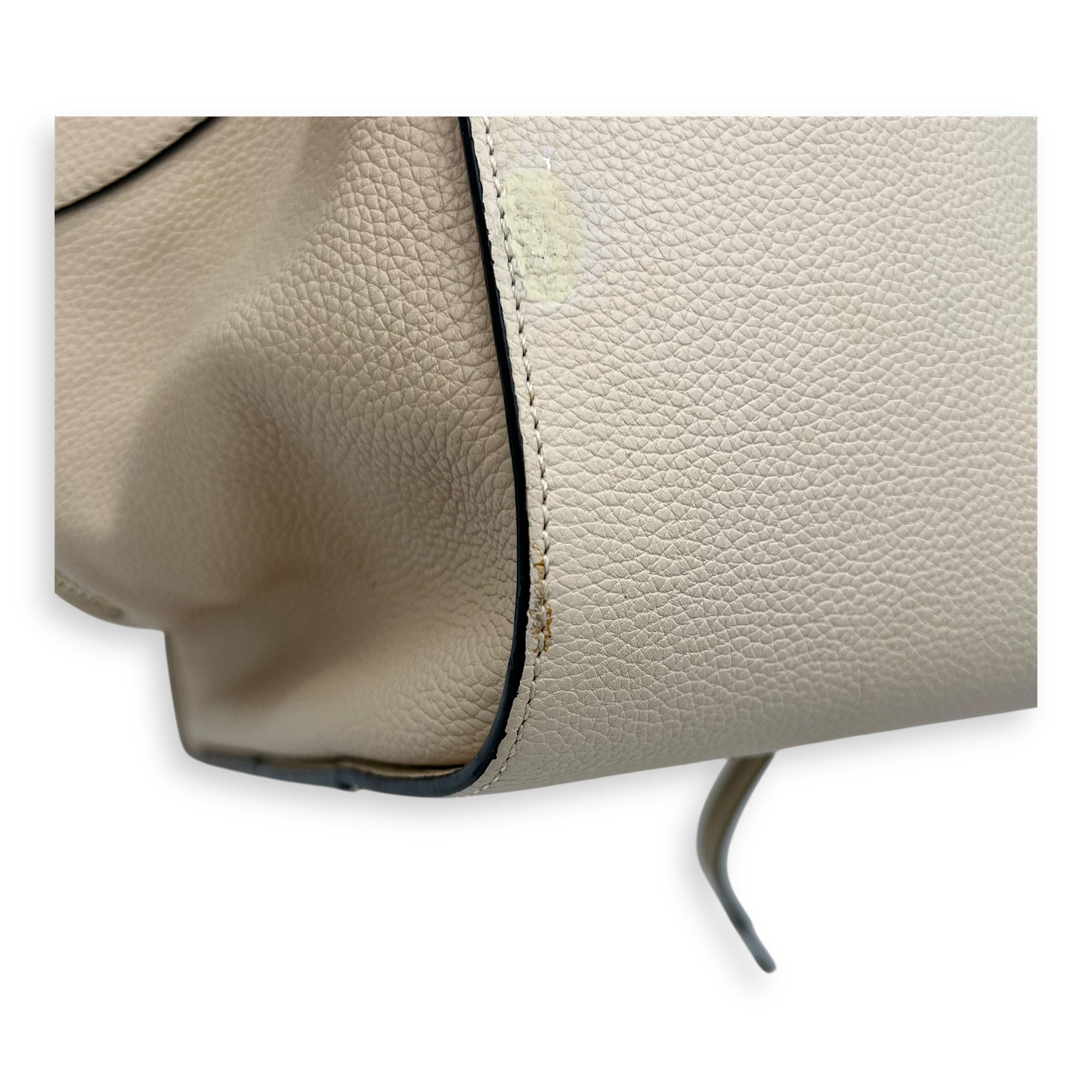 Loewe Hammock Small Beige Shoulder Bag in Calfskin, Gold hardware_14